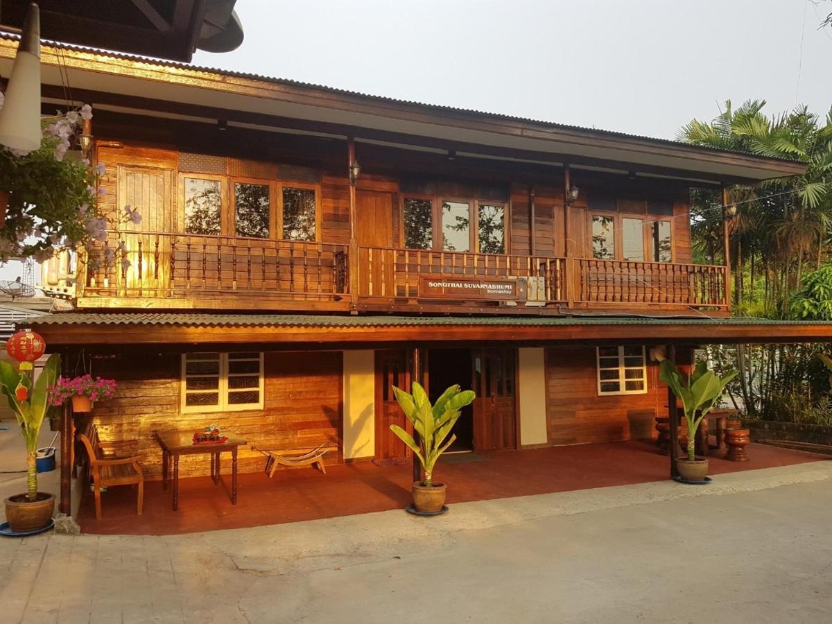 Ban Khlong Si Songthai Suvarnabhumi מראה חיצוני תמונה