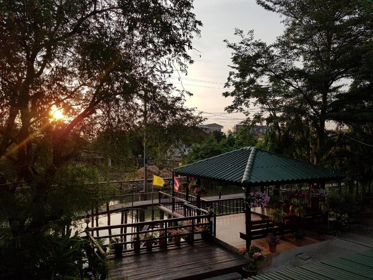Ban Khlong Si Songthai Suvarnabhumi מראה חיצוני תמונה